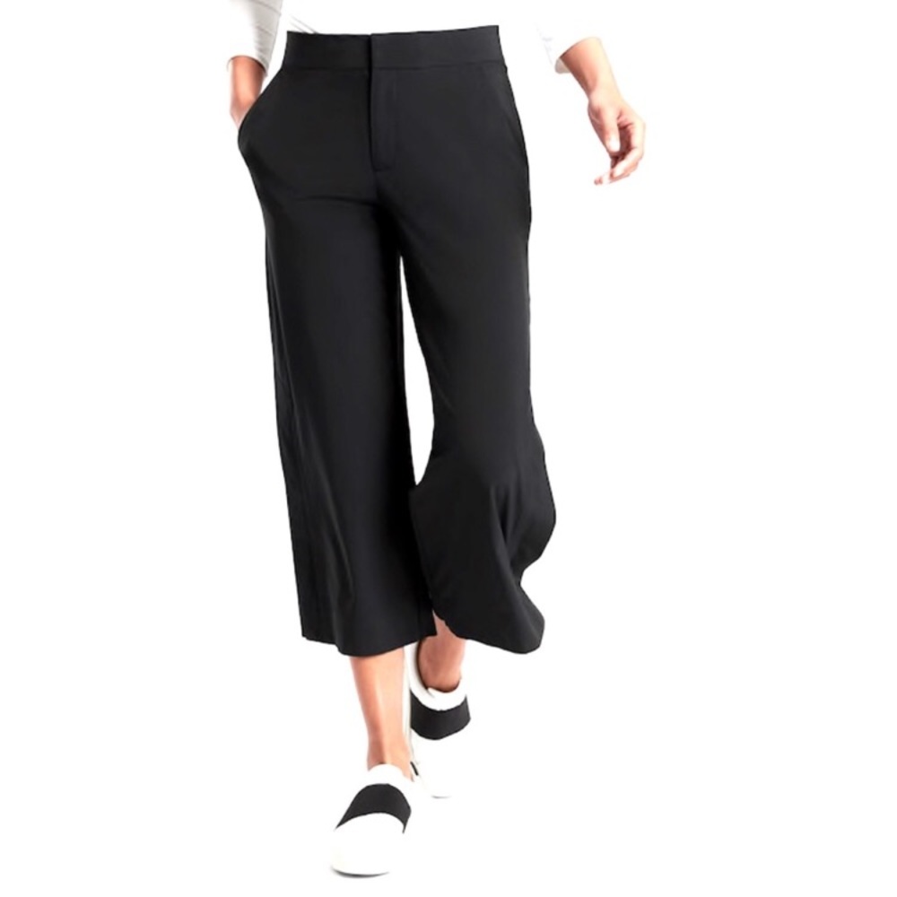 Athleta Tribeca Cropped Pant Size 12